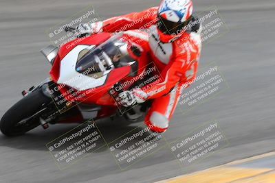 media/Mar-20-2023-Moto Forza (Mon) [[d0bbc59e78]]/1-A Group (Green)/Session 4 (Turn 10 Inside)/